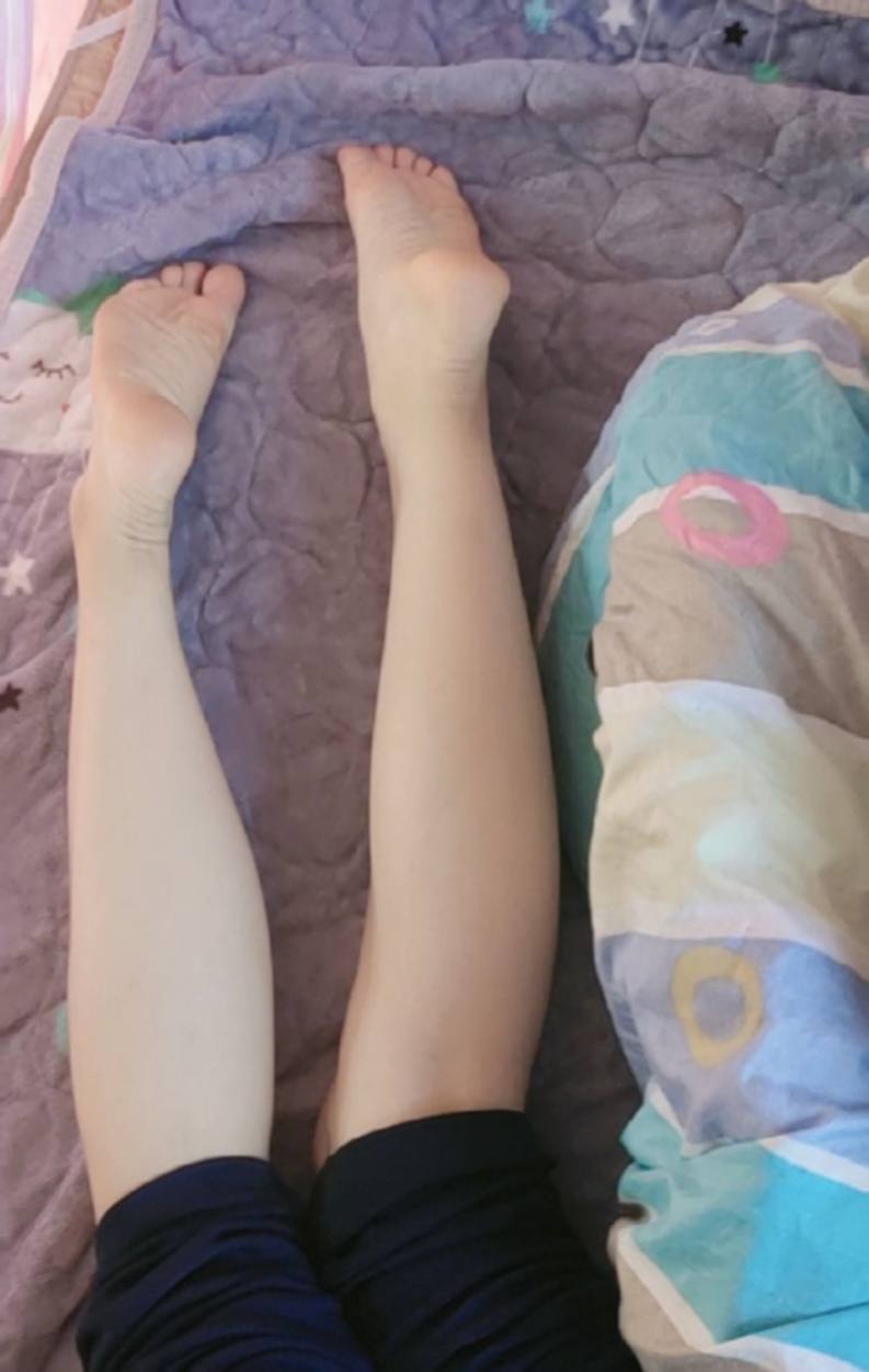 大神套路素人学生妹自拍带生活照合辑【多图多V8.17G】插图2