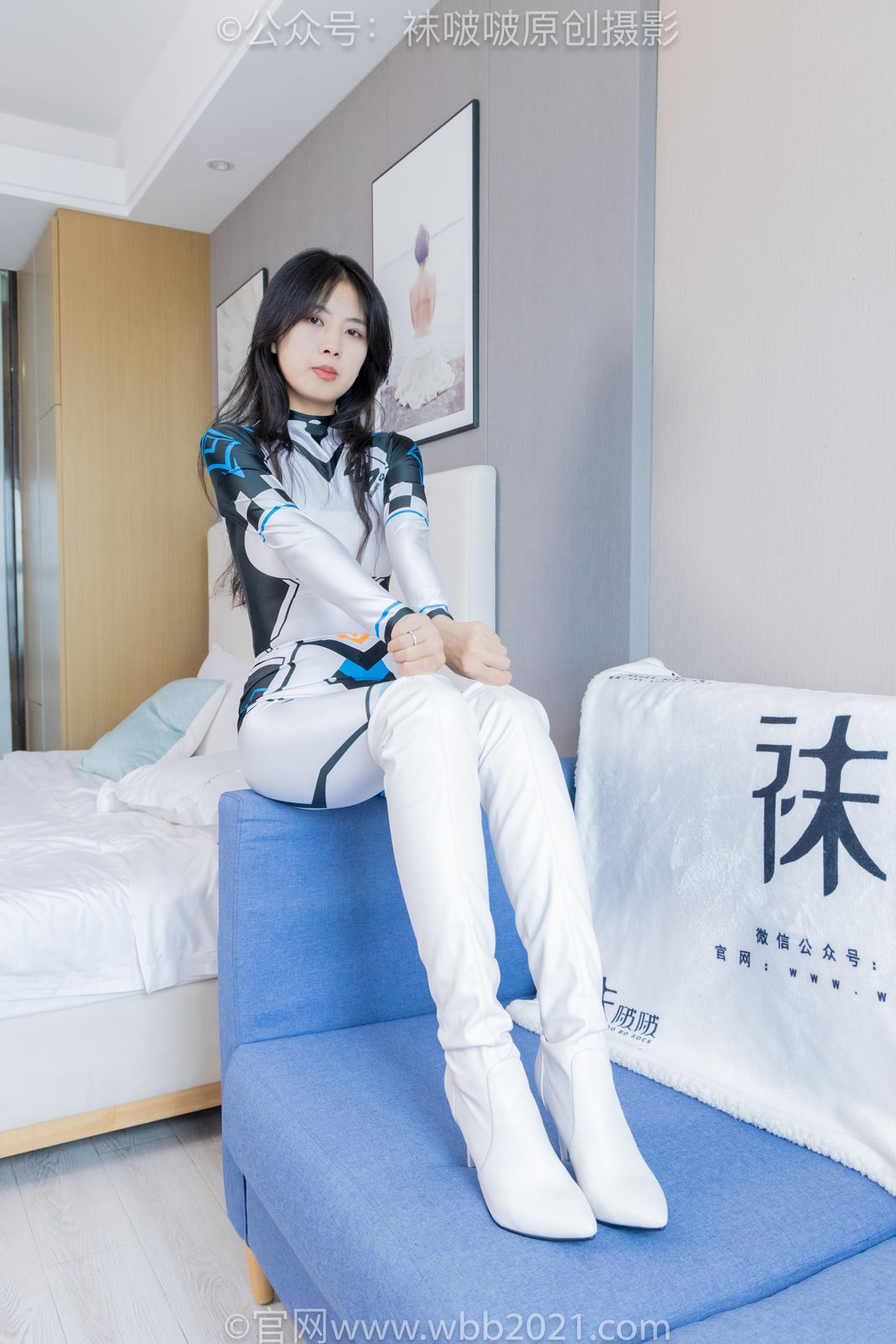 袜啵啵434期：奶油-cos服、两双靴子、薄肉丝（脚尖加固款）、薄黑丝（脚尖加固款）[155P/1V/7.61G]插图1