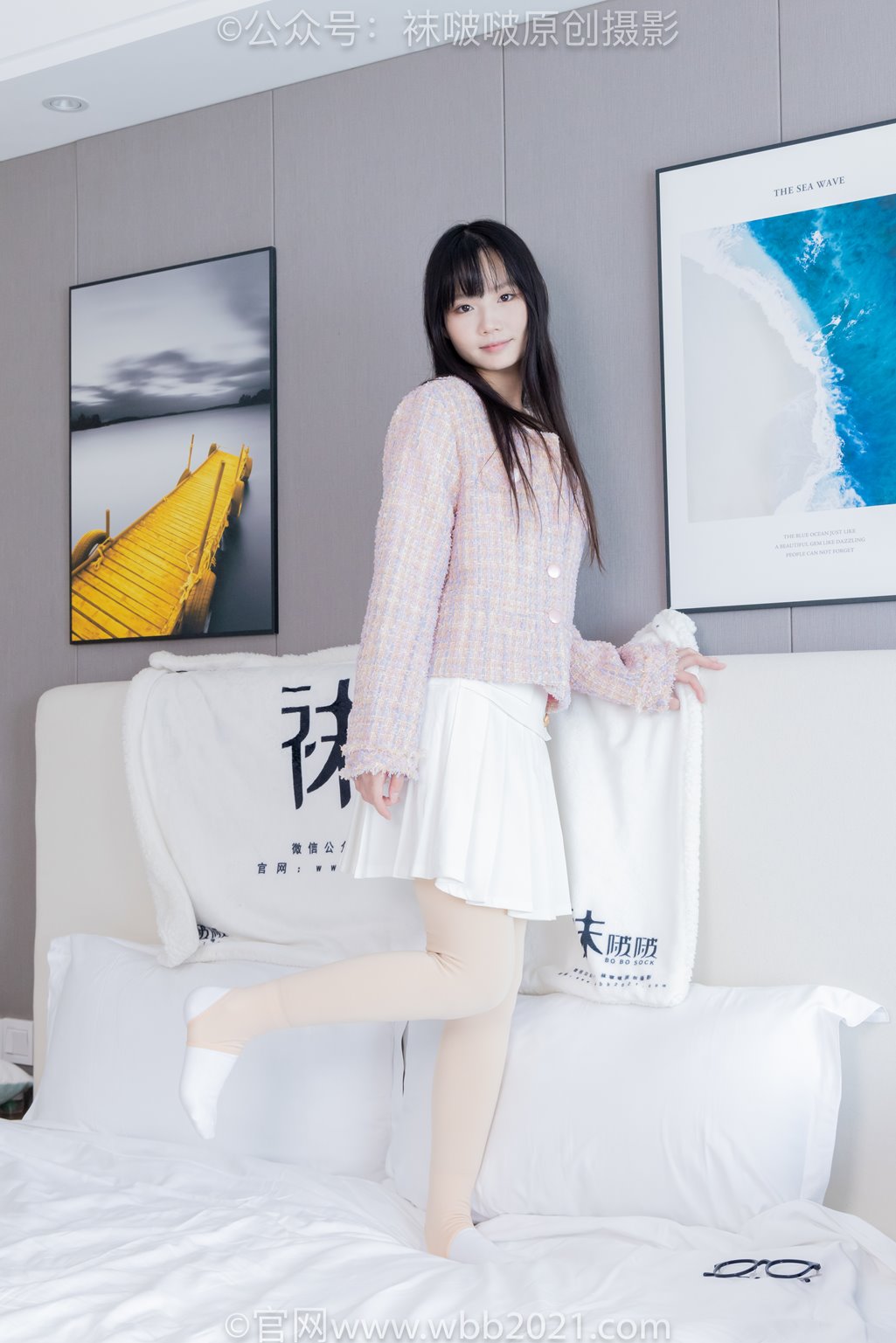 袜啵啵438期：甜甜圈-皮鞋、板鞋、白棉袜、黑色踩脚袜、肉色踩脚袜 [150P/1V/7.27G]插图4