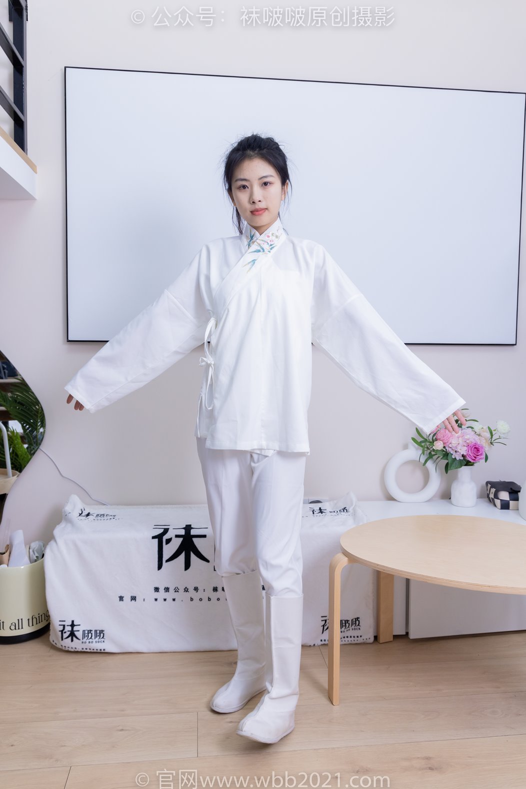 袜啵啵 积分限定作品032期：奶油-古装、古装靴、厚白丝、睡觉剧情花絮版 [209P/1V/7.99G]插图5