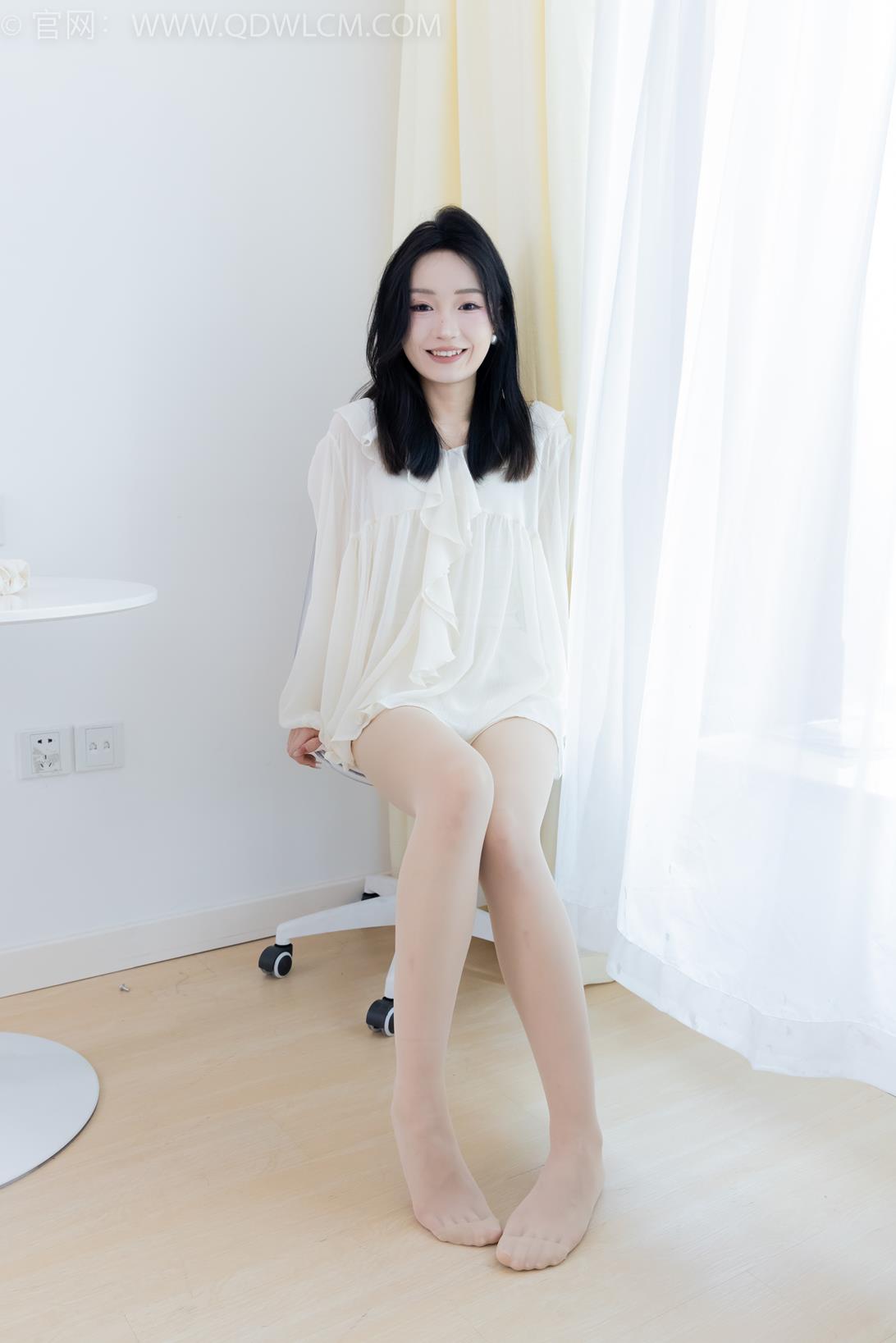 勿恋传媒2158期：嘟嘟-高跟鞋、肉丝（脚尖加固款）[150P/1V/3.82G]插图7