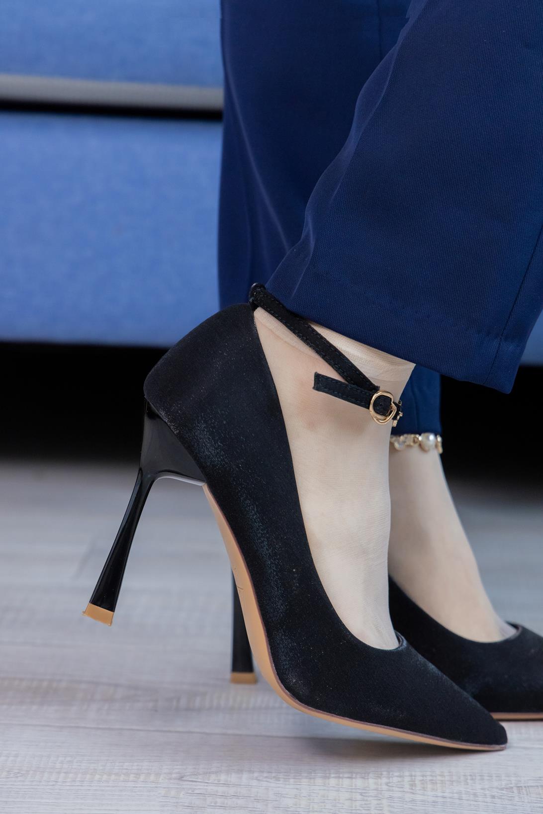 袜啵啵461期：糯米-高跟鞋、短肉丝（脚尖加固款）、裸足 [145P/1V/6.73G]插图7