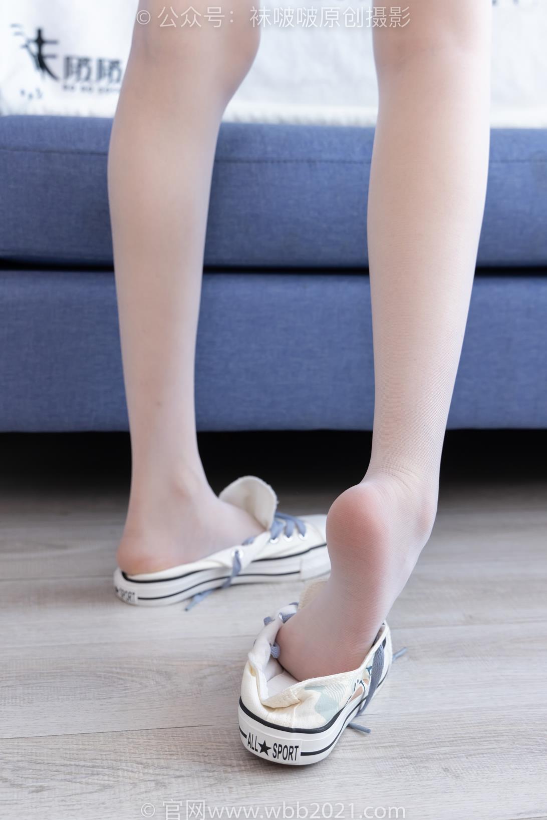 袜啵啵467期：稚予-板鞋、白丝（脚尖加固款）[150P/1V/6.72G]插图4