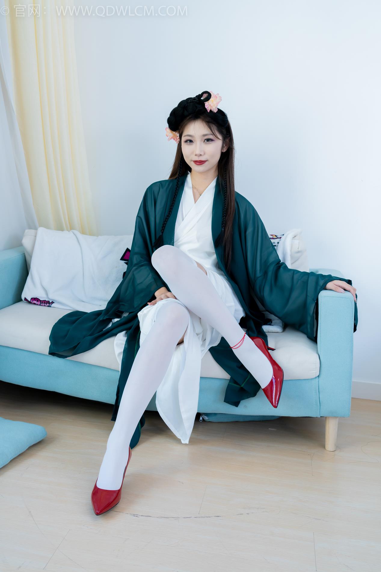 勿恋传媒2212[200P/1V/5.53G]插图4