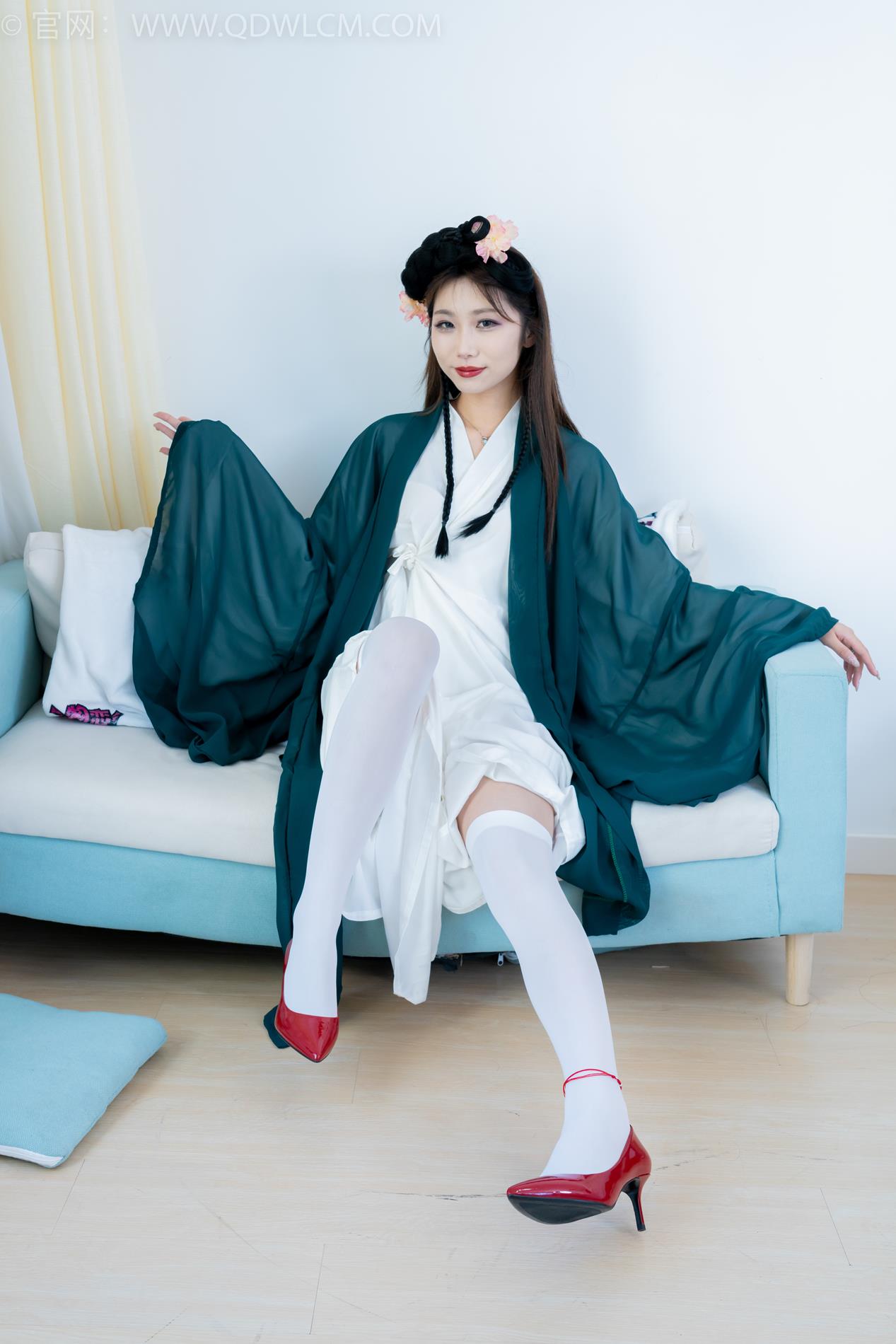 勿恋传媒2212[200P/1V/5.53G]插图7