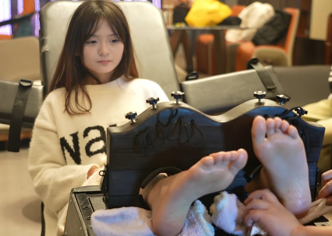 高颜值精神小妹梨梨[1V/608M]插图