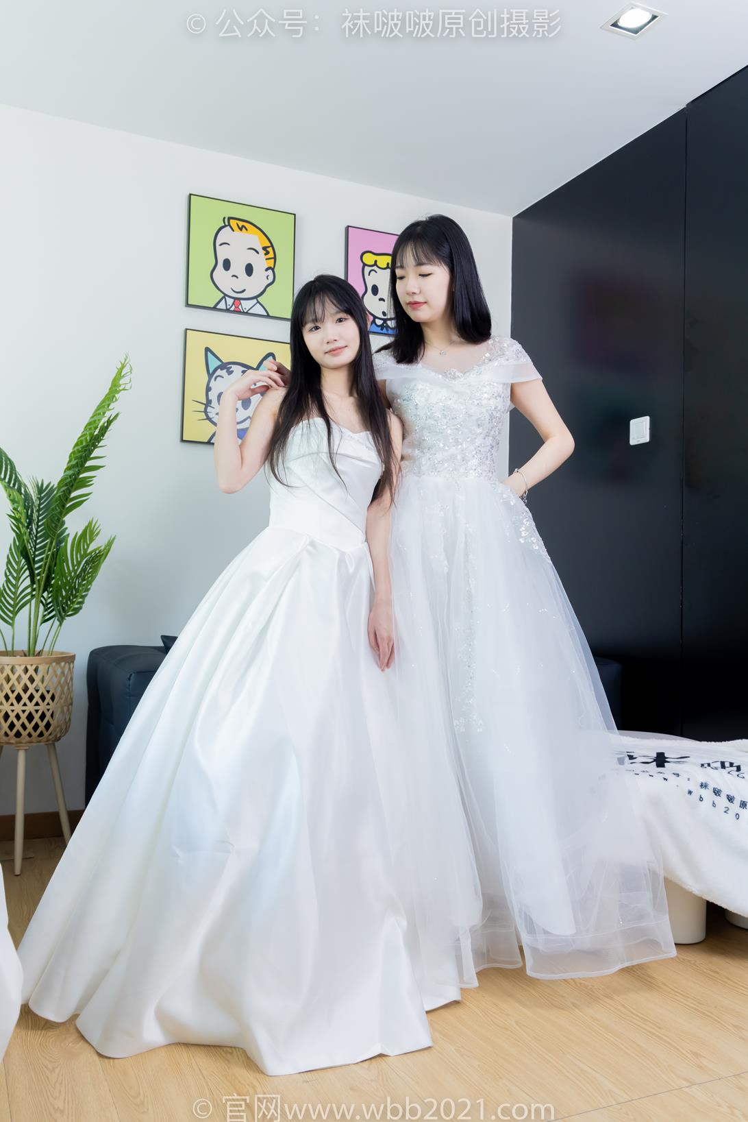 袜啵啵510花絮版互相帮对方脚涂抹精油剧情[172P1V7.02G]插图