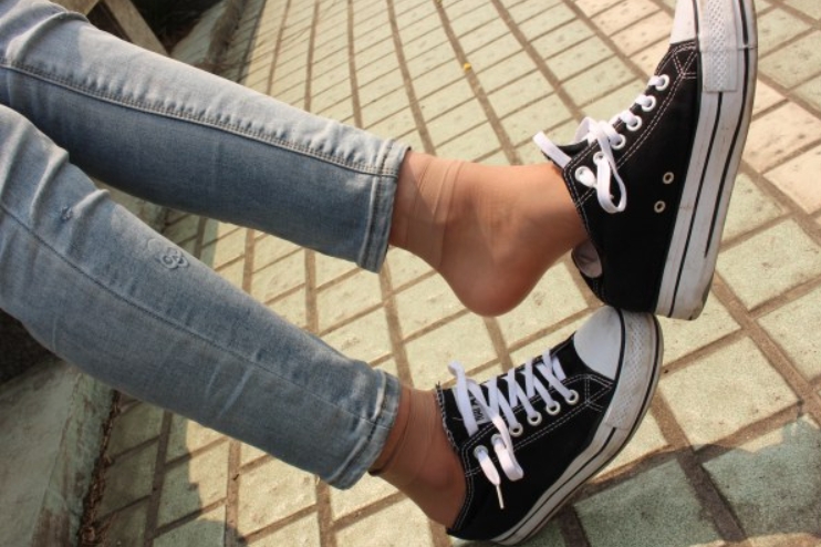 校园视频出品 大一的小解解这种搭配我实在太喜欢了[1V/1.12G]插图3