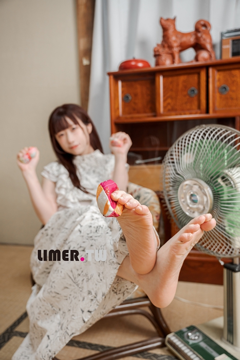 Limerence 三井瞳 139cm小隻馬降臨 日本老舊和室綺麗 裸足[180P/1V/2.62G]插图6