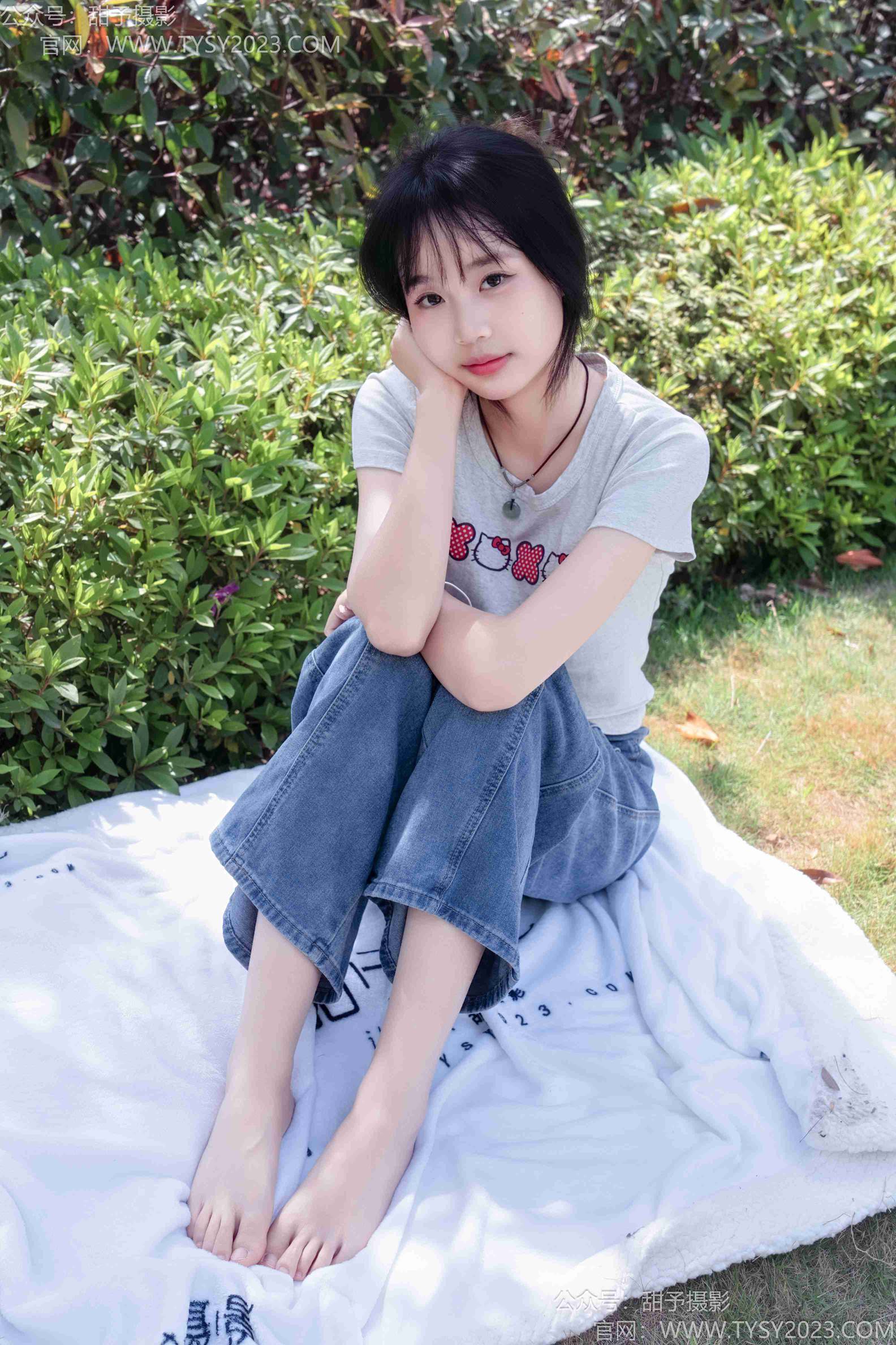 甜予摄影194期：小橙子-棉云踏青完整版[130P/2V/9.37G]插图5