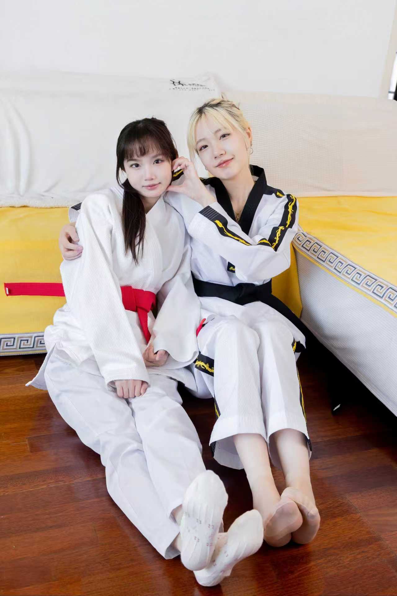 袜啵啵549期：小甜豆甜甜圈-运动鞋、帆布鞋、肉丝、棉袜、裸足、跆拳道打斗剧情[149P/1V/6.81GB]插图5