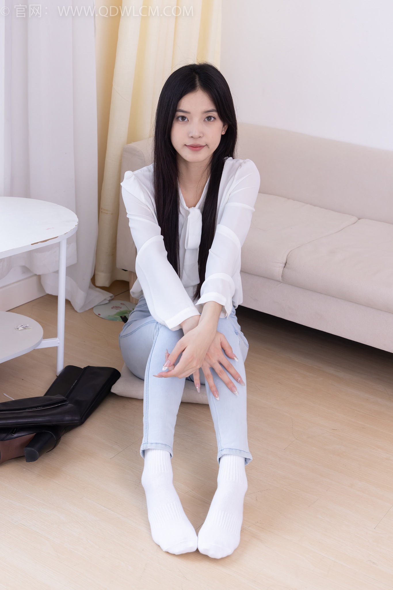 勿恋传媒2464期茯苓[160P/1V/4.76G]插图