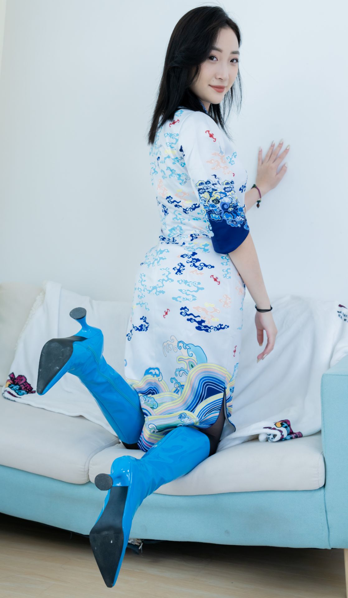 物恋2428期：恬恬-长靴、薄黑丝（脚尖加固款）(230p+1v/6.99GB)插图