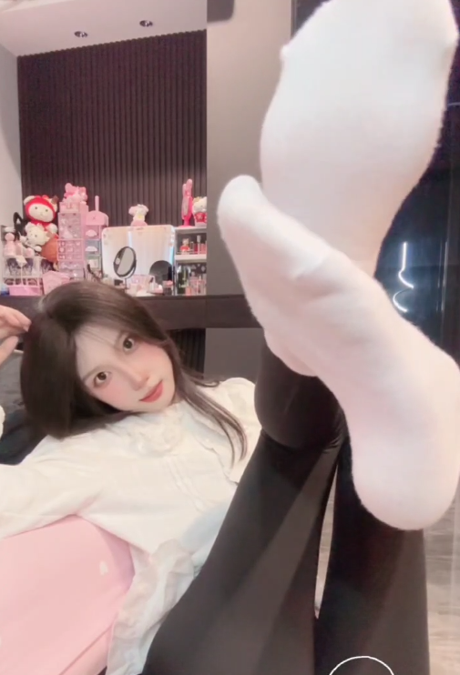 高颜值网荭立早章[10V/275M]插图7