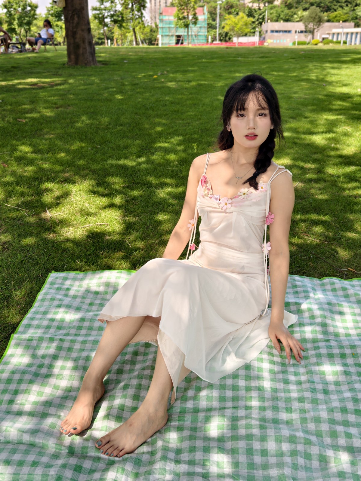 麻花辫小妹 某个人摄影师原创约拍 [330P/87V/3.9G]插图