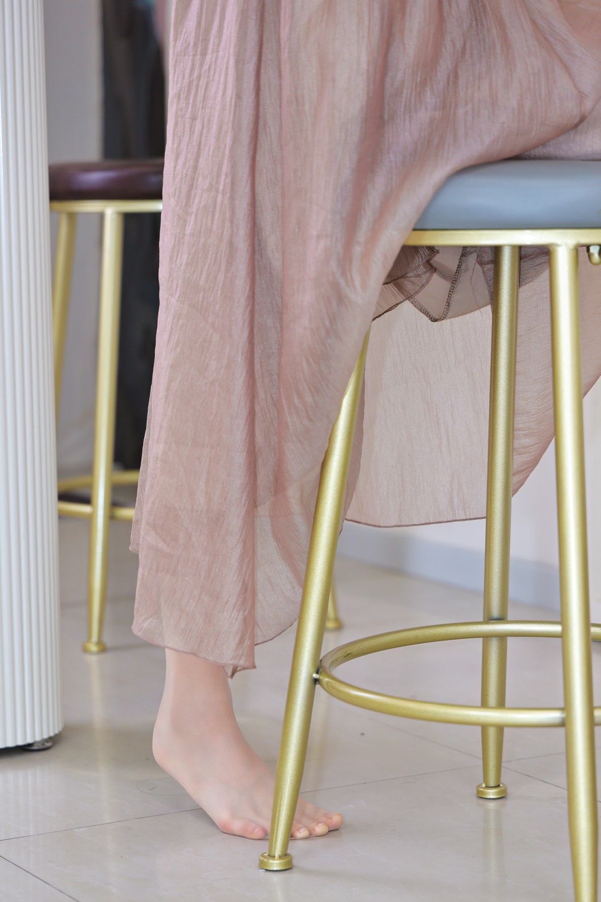 绮梦摄影 405期 淇淇 无印珍藏版+花絮视频版 [450P/2V/10.9G]插图3