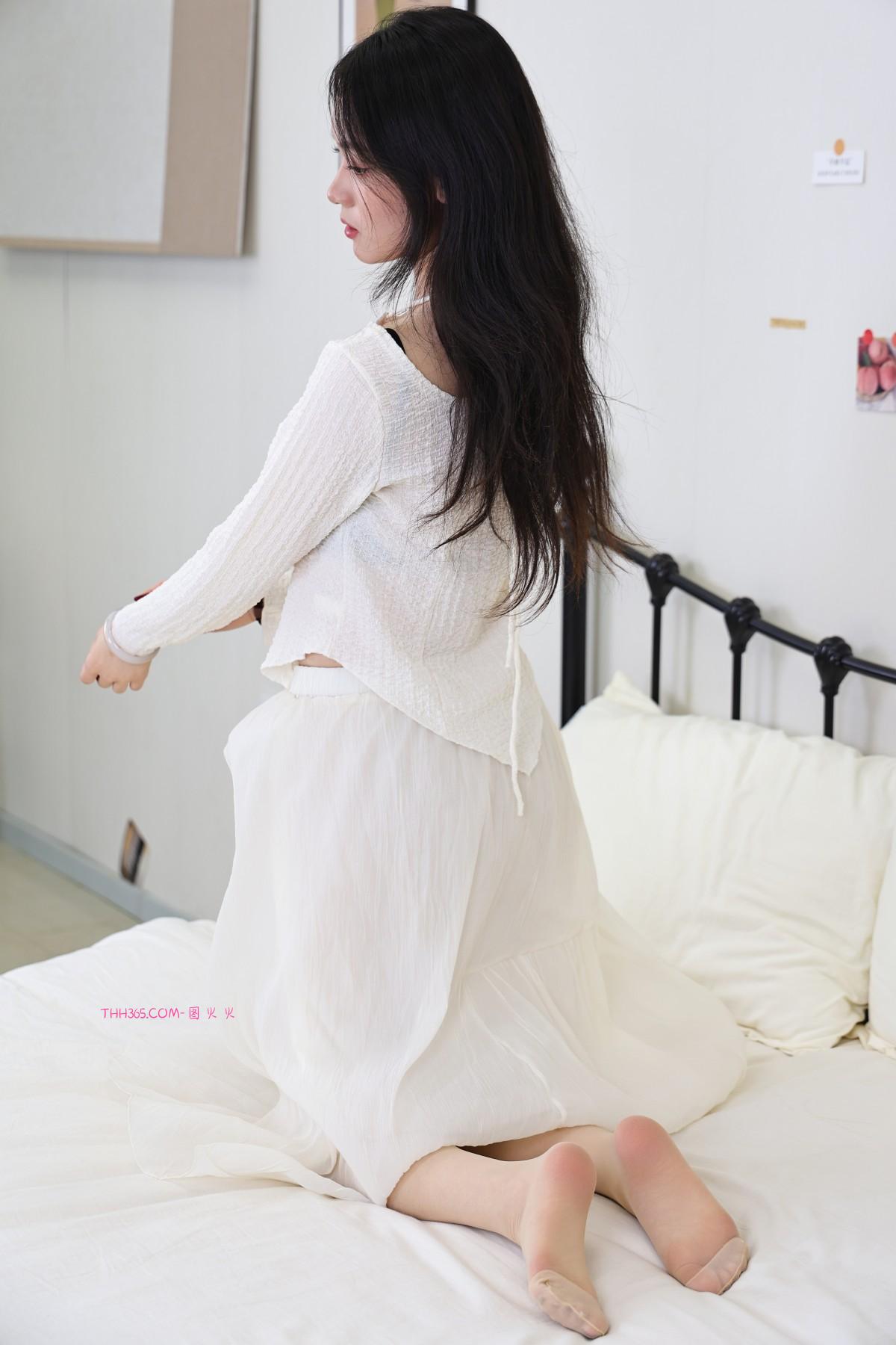 绮梦摄影 398期 小艺 无印珍藏版 [320P/1V/10.1G]插图9