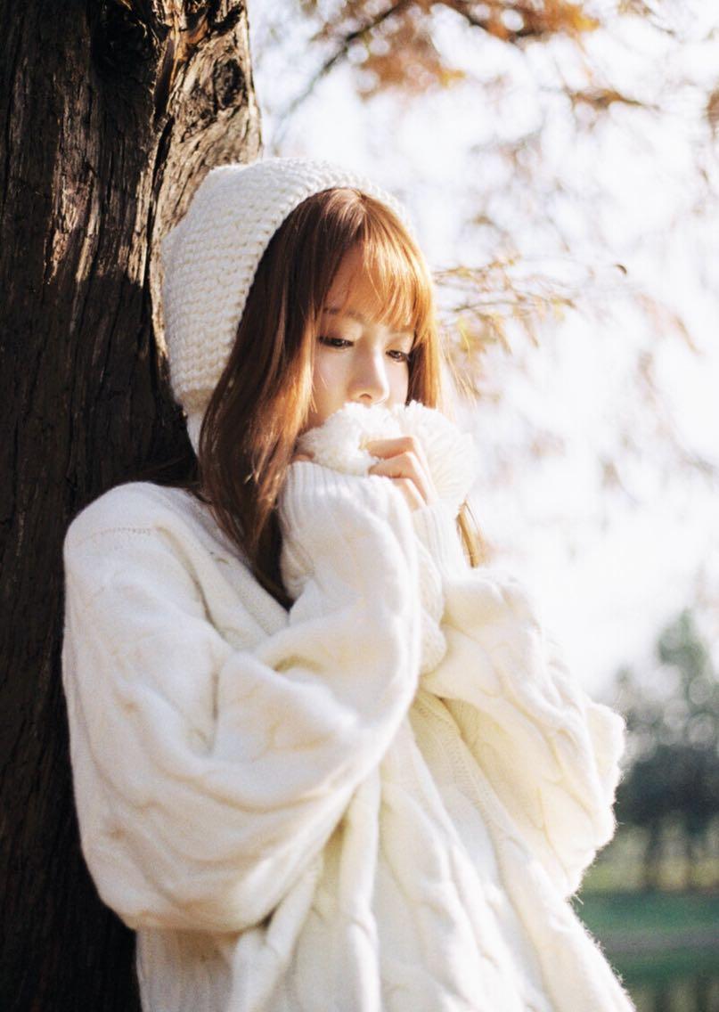 秋天拍人像的8个技巧,唯美文艺又好看,拍照景美仁也美插图8 秋天拍人像的8个技巧,唯美文艺又好看,拍照景美仁也美插图8