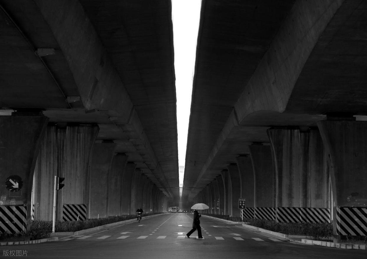 摄影构图避坑指南:拍出好片的关键要点插图8 摄影构图避坑指南:拍出好片的关键要点插图8