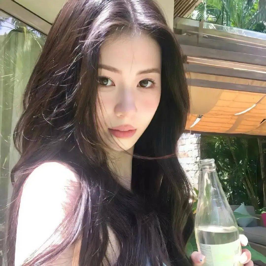 爆笑幽默笑话,看一次笑一次,女友笑得鼻涕泡满天飞插图 爆笑幽默笑话,看一次笑一次,女友笑得鼻涕泡满天飞插图