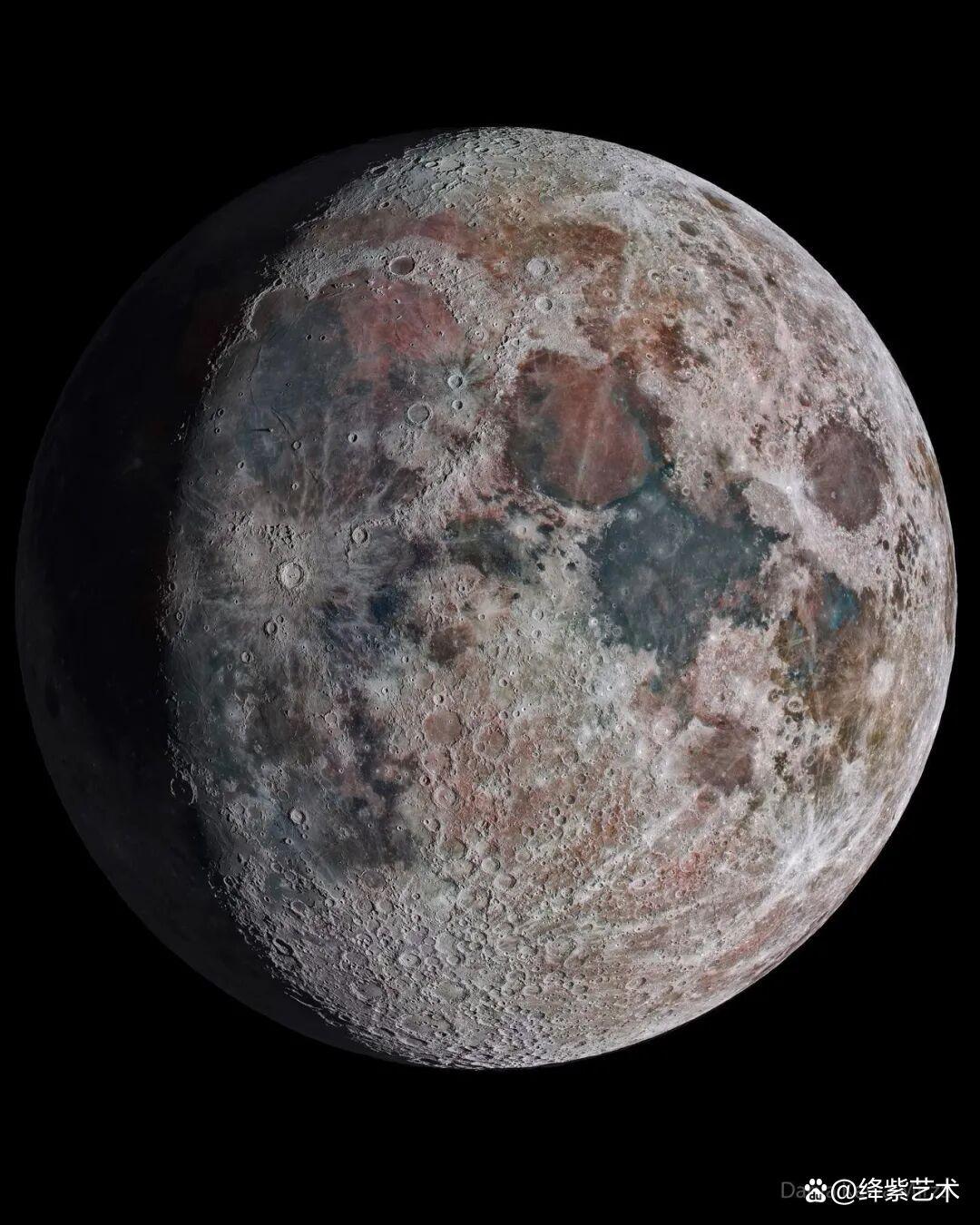 一幅月球摄影作品,竟由81000万张图像组成,像素超过1.5亿插图18 一幅月球摄影作品,竟由81000万张图像组成,像素超过1.5亿插图18