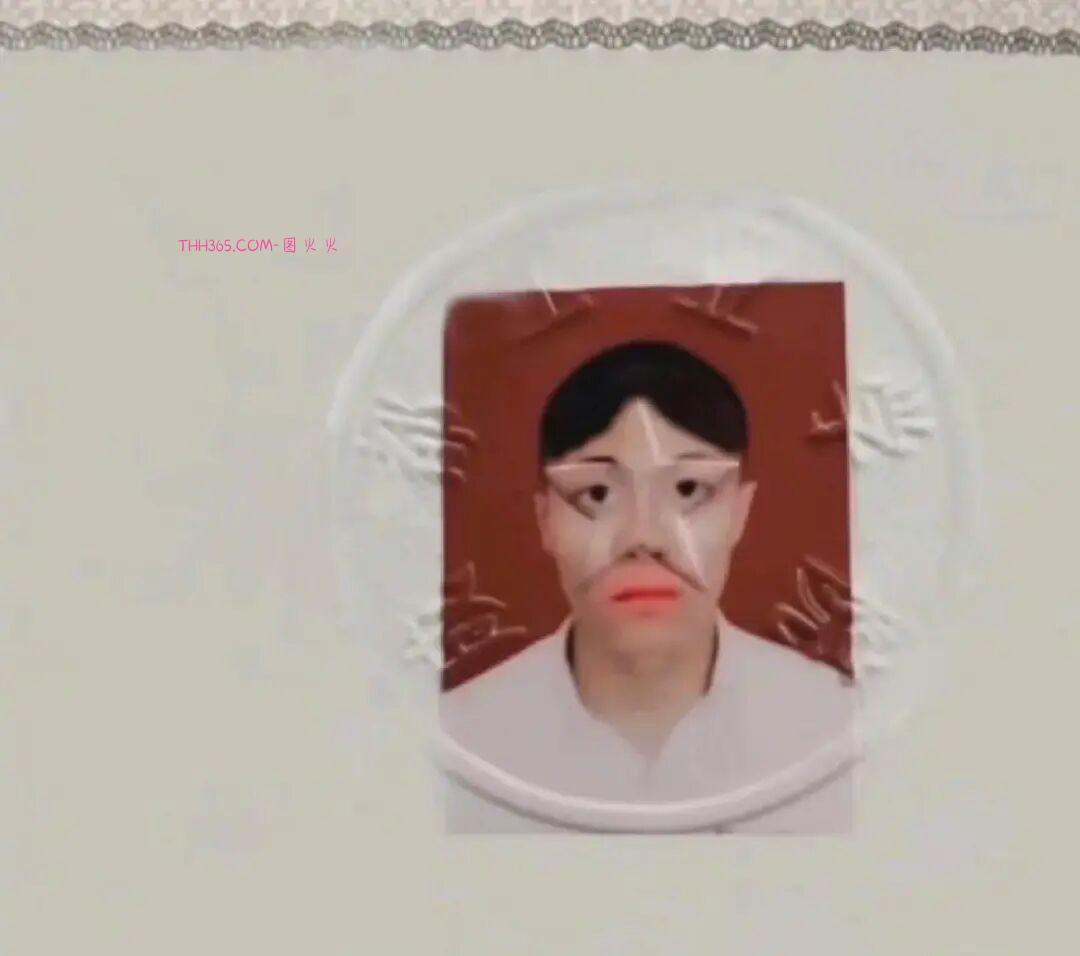 巧合界的天花板:20张照片太离谱,现实都编不出这样的剧本插图9 巧合界的天花板:20张照片太离谱,现实都编不出这样的剧本插图9