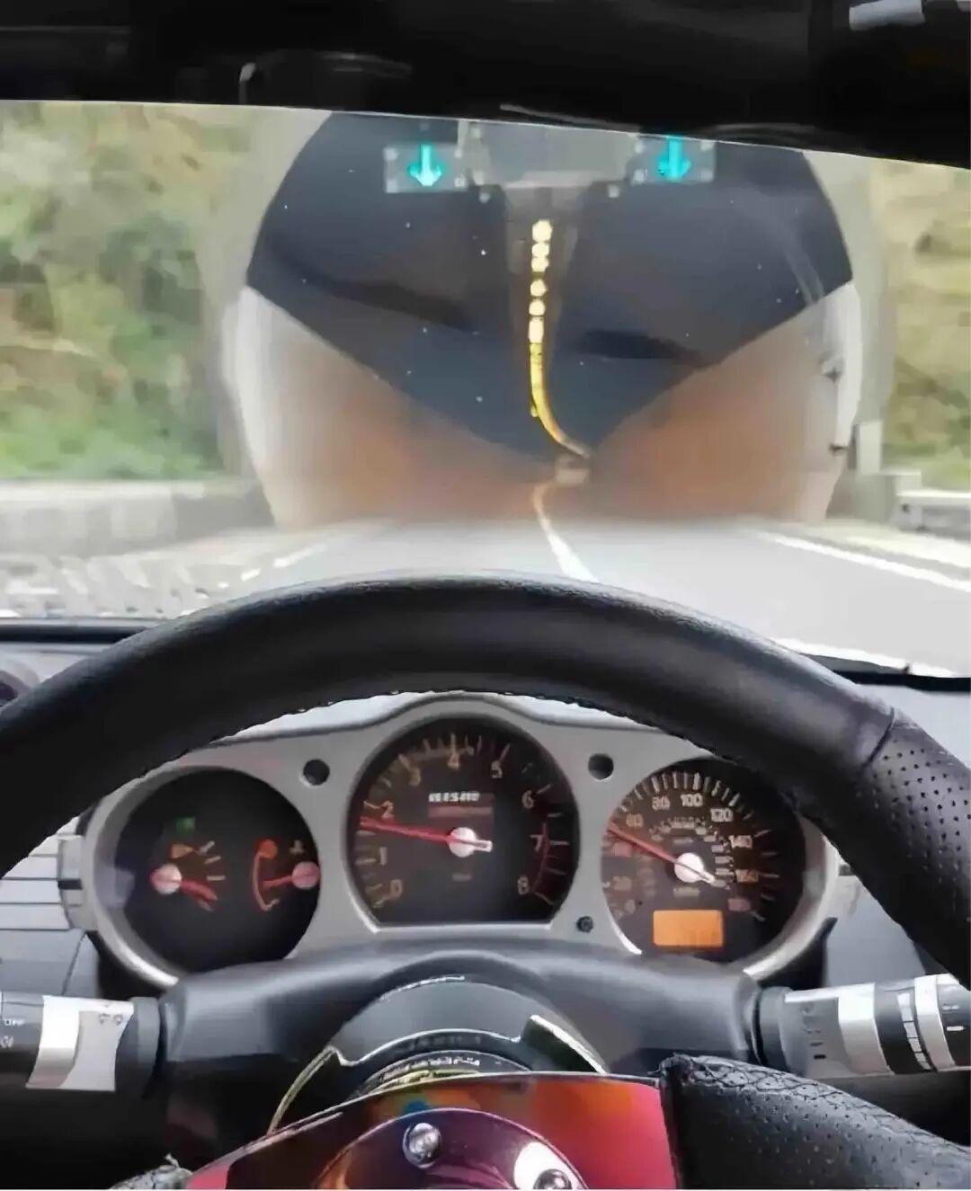 20张巧得离谱的照片:生活这导演,真是会安排插图19 20张巧得离谱的照片:生活这导演,真是会安排插图19