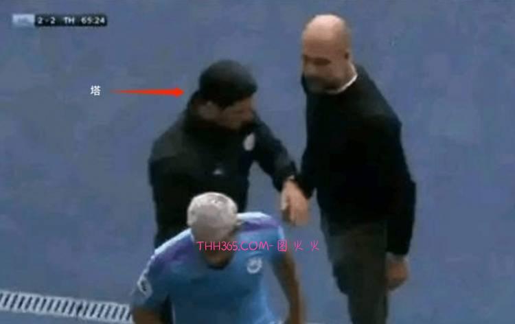 今日趣图:奥纳纳机票不慎脱手无法登机,租借土超交易取消!插图9 今日趣图:奥纳纳机票不慎脱手无法登机,租借土超交易取消!插图9