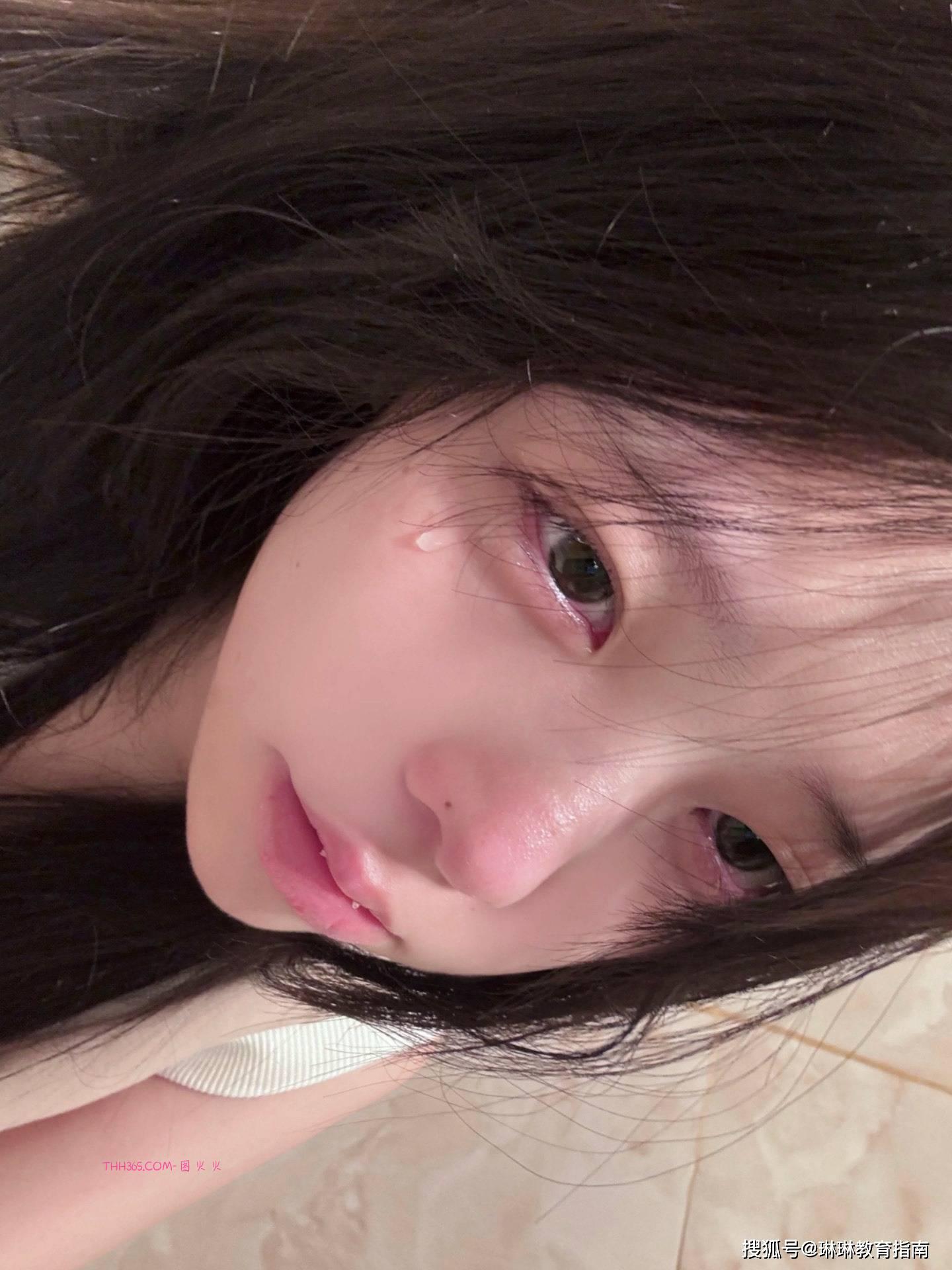 “我只想遮住肉体，却丢尽脸面”，女大学生吐槽宿舍床位，幸亏有个好室友插图2