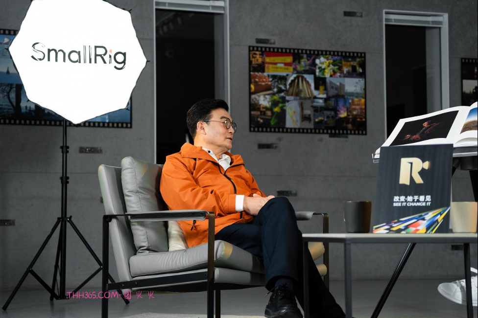 摄影师就是导演 | SmallRig在场对话中国金像奖摄影师李泛插图9 摄影师就是导演 | SmallRig在场对话中国金像奖摄影师李泛插图9