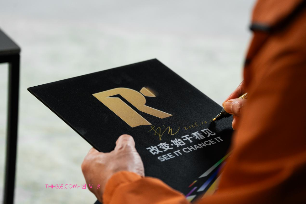 摄影师就是导演 | SmallRig在场对话中国金像奖摄影师李泛插图10 摄影师就是导演 | SmallRig在场对话中国金像奖摄影师李泛插图10