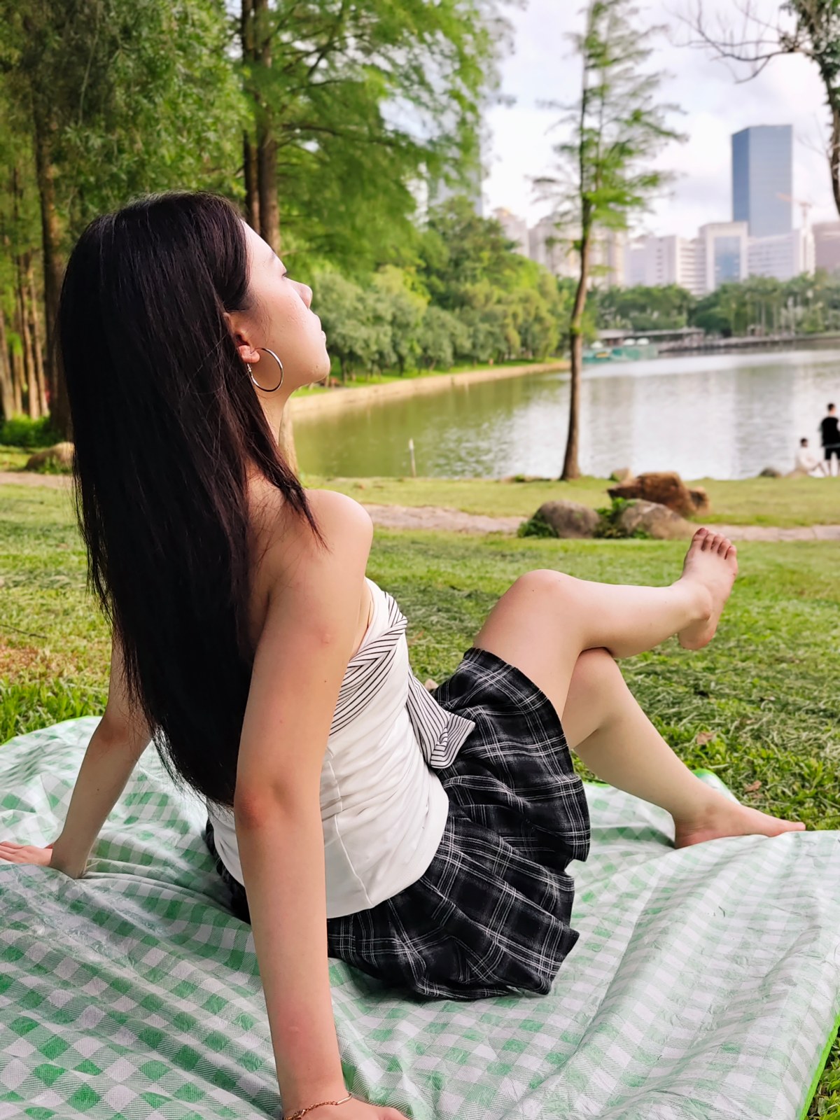 06高颜值小妹 某个人摄影师原创约拍 03号作品 [329P/58V/4.1G]插图19