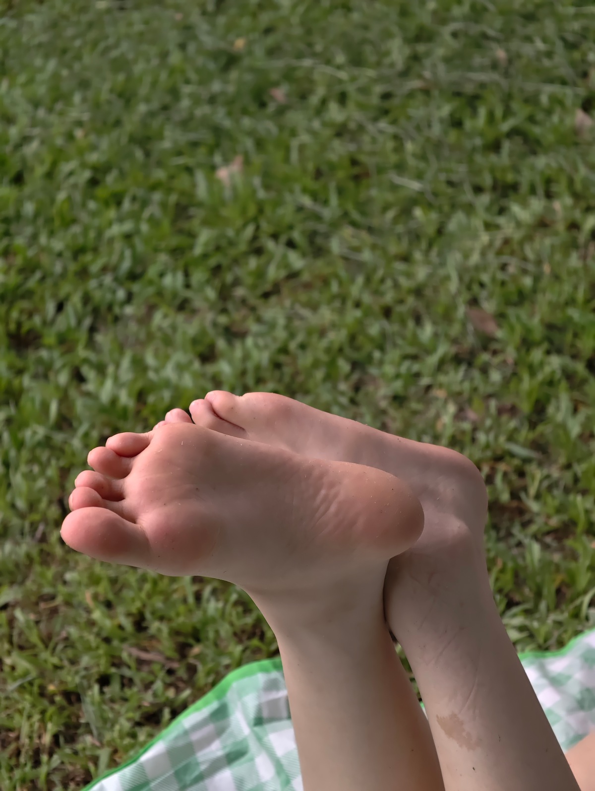 06高颜值小妹 某个人摄影师原创约拍 03号作品 [329P/58V/4.1G]插图22