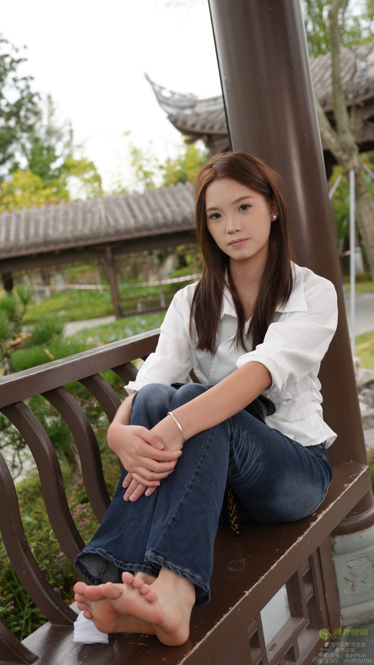 青柠映画 125期 兰兰 凉亭 [127P/2V/7G]插图6