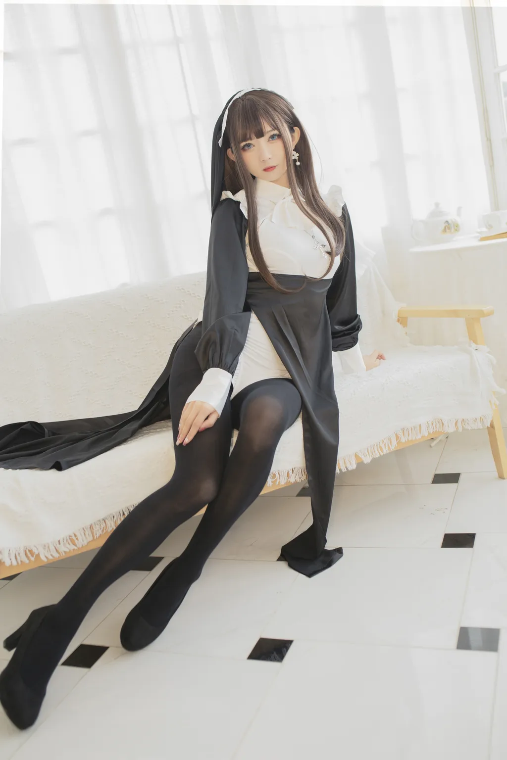 51酱 – 修女[24P/225MB]插图2