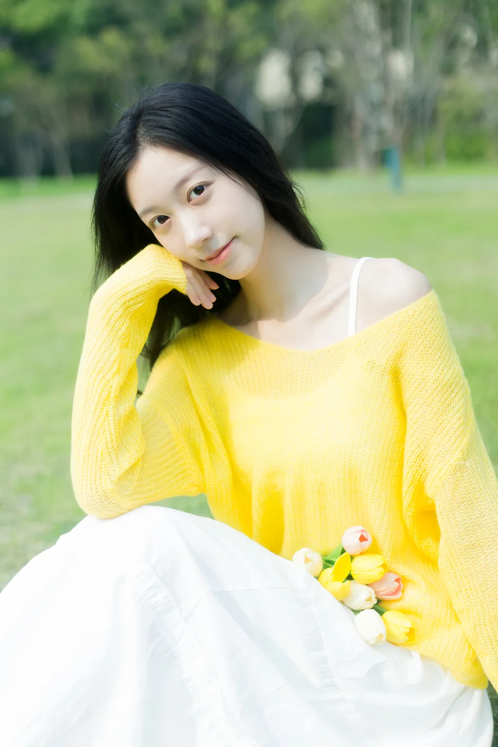 [YITUYU艺图语]2022.11.26 秋风轻轻 饲猫少女-[37+1P/342MB]插图