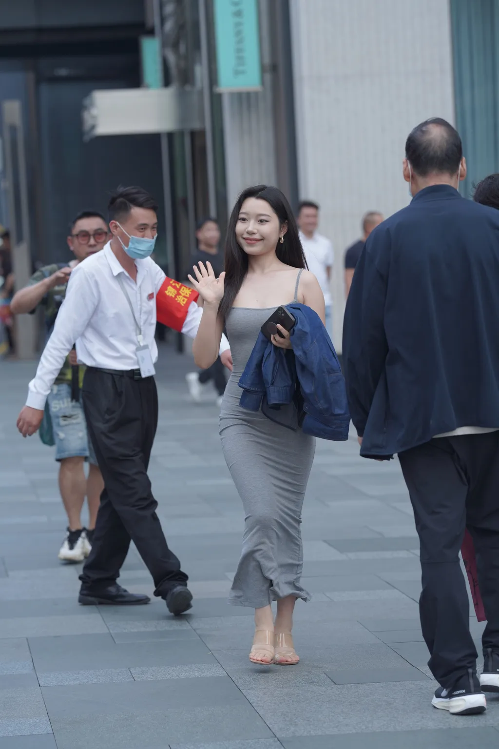 精选街拍作品 NO.6251 气质灰色长裙[125P/309MB]插图1