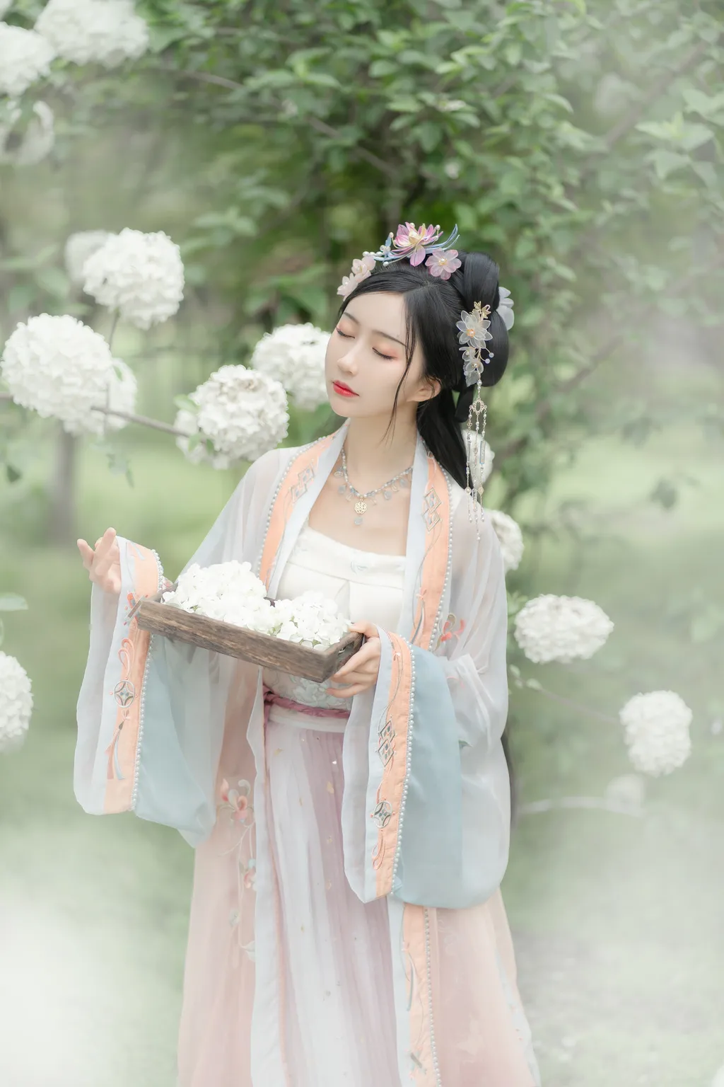 [YITUYU艺图语]2022.12.08 玉楼春 -绮罗生的小苏苏-[35+1P/292MB]插图3