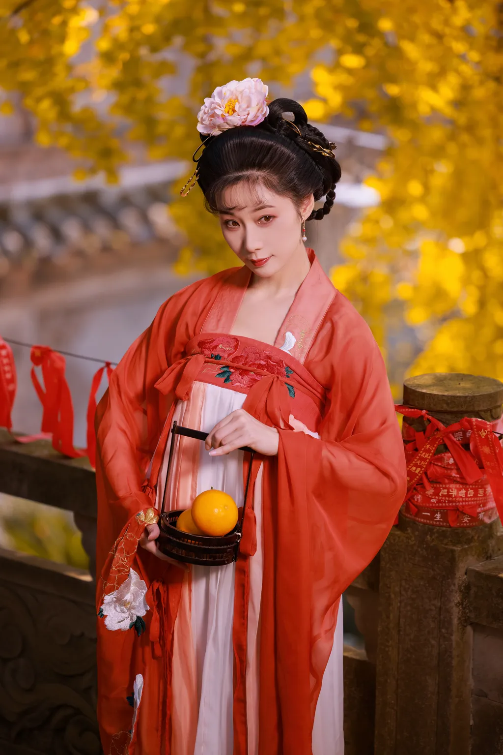 [YITUYU艺图语]2022.11.30 银杏 木景抒[19+1P/463MB]插图1