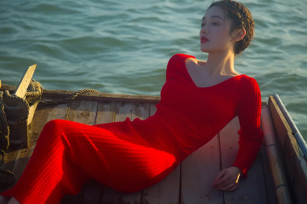 [YITUYU艺图语]2022.12.05 晨曦 林关关_[19+1P/259MB]插图1