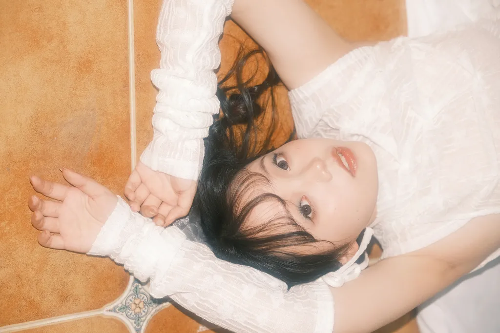 [YITUYU艺图语]2022.12.13 心が動く100% 贝贝bu睡觉[24+1P/338MB]插图2