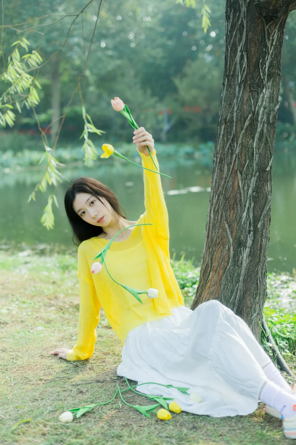 [YITUYU艺图语]2022.11.26 秋风轻轻 饲猫少女-[37+1P/342MB]插图1