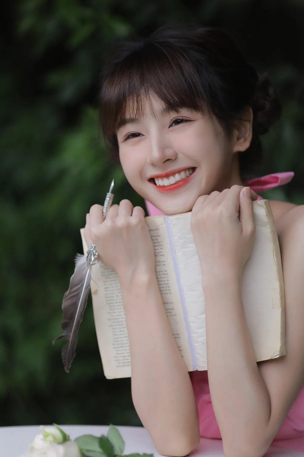 [YITUYU艺图语]2022.11.21 粉色背带裤 顾林x[31+1P/356MB]插图2