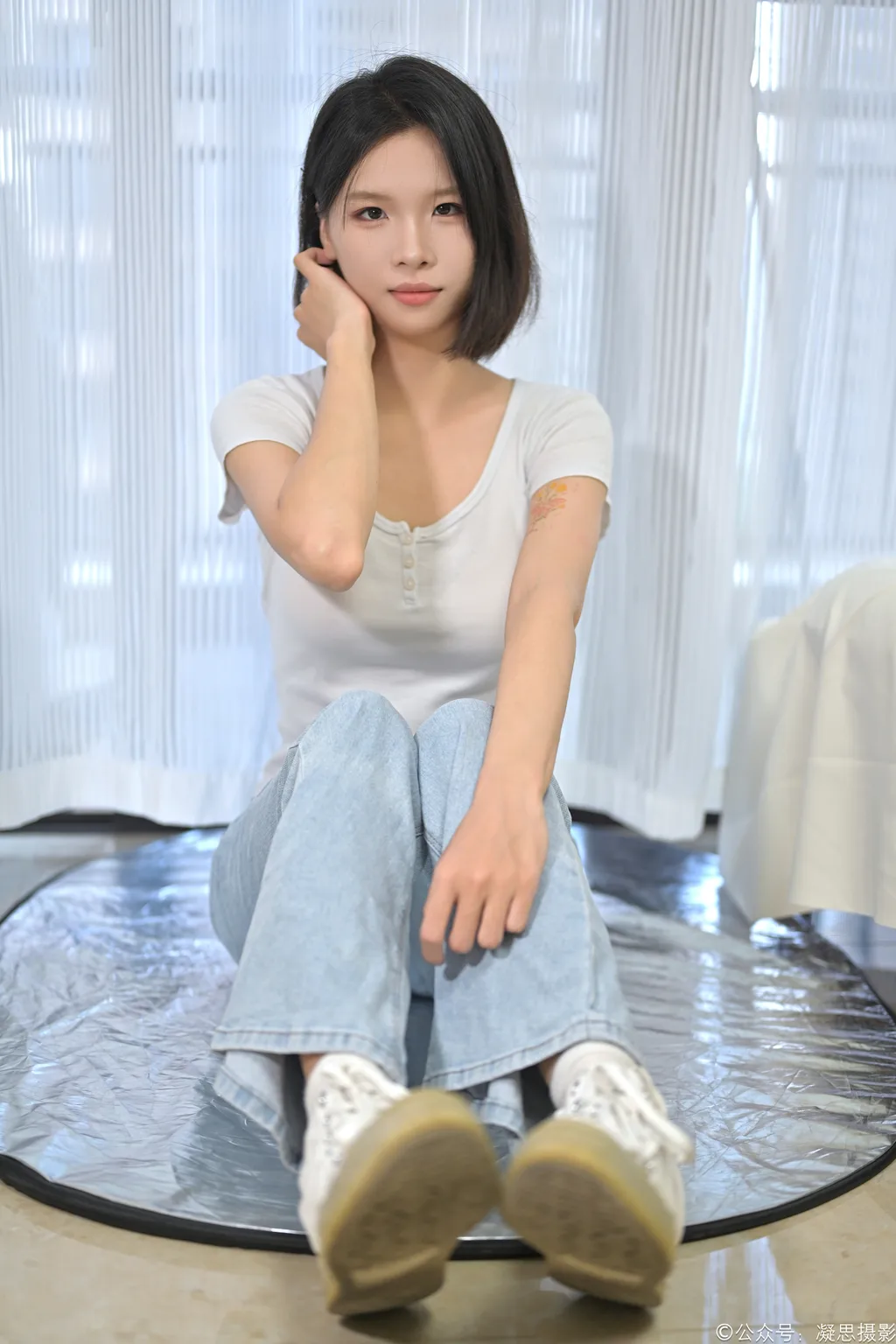 凝思摄影 NO.023 小睿-T恤、短白袜、平底鞋[142P/1V/4.28GB]插图2