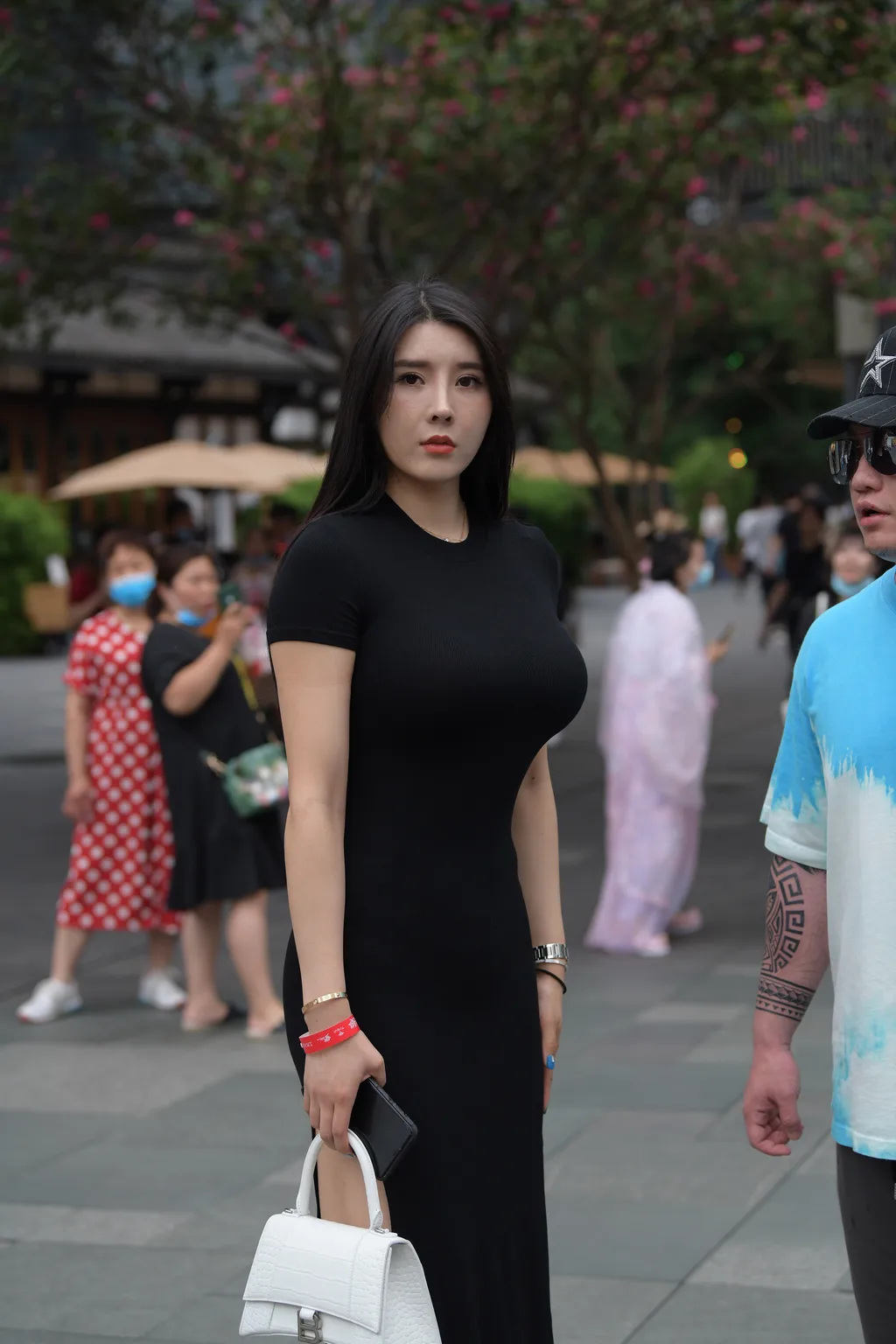 精选街拍作品 NO.6306 复古黑裙[69P/121MB]插图2