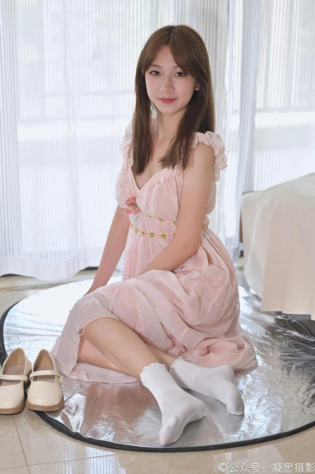 凝思摄影 NO.039 铃铃-连衣裙、短白袜、玛丽珍[150P/1V/4.45GB]插图