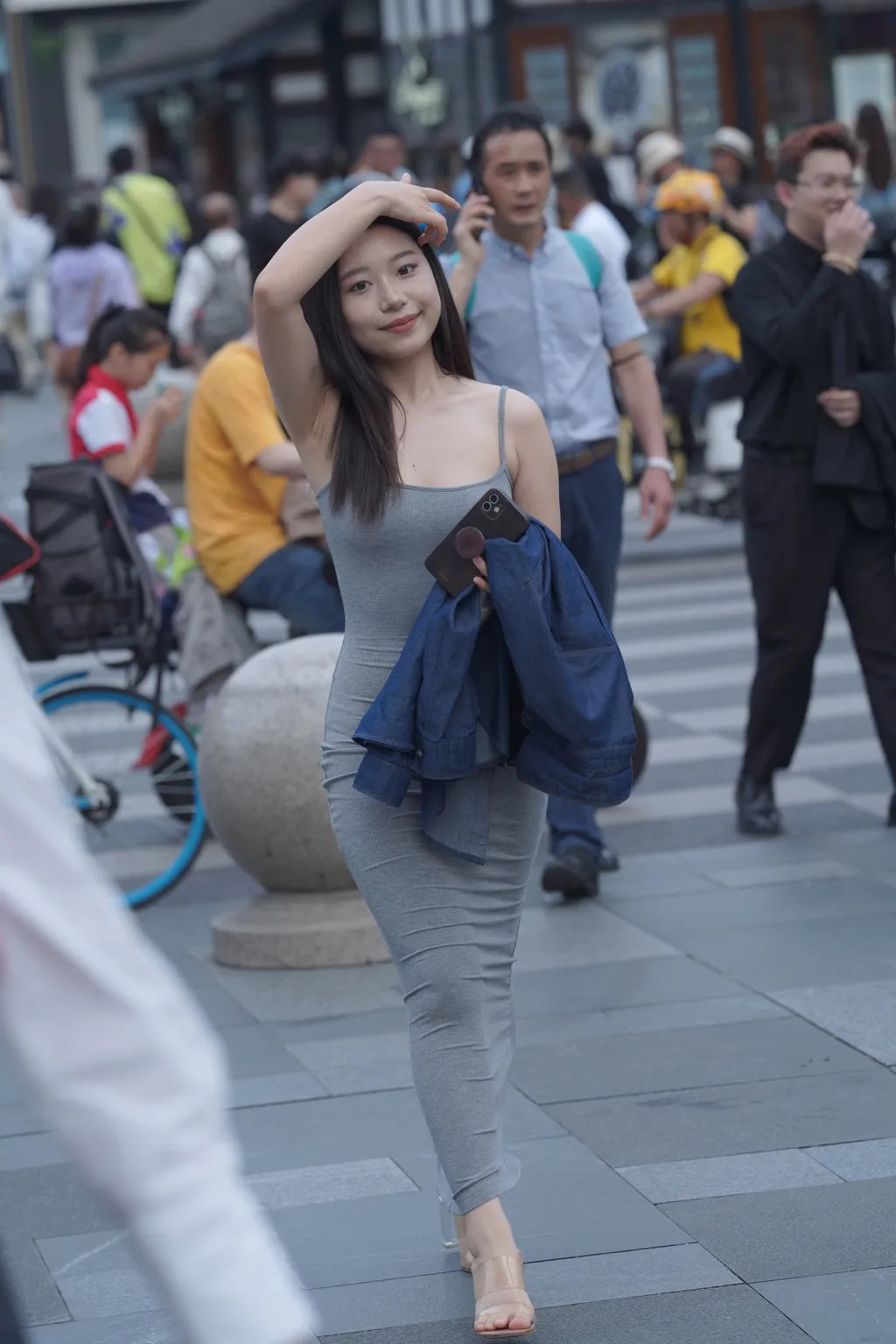 精选街拍作品 NO.6251 气质灰色长裙[125P/309MB]插图