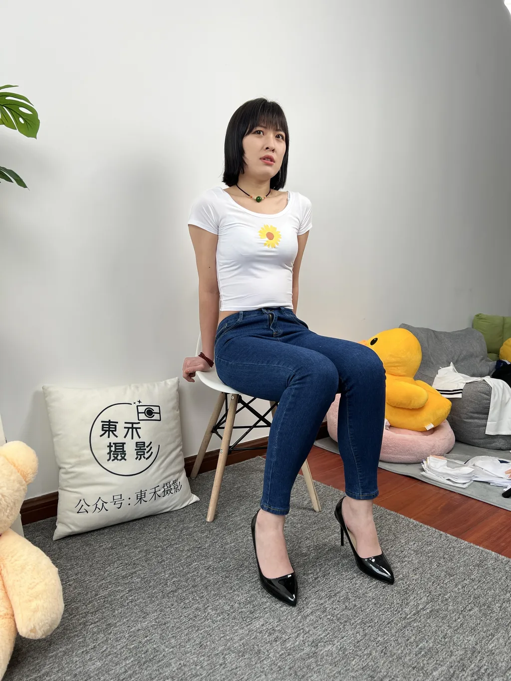 三禾摄影 NO.030 牛仔裤 棉袜 帆布鞋 高跟[199P/1V/1.33GB]插图