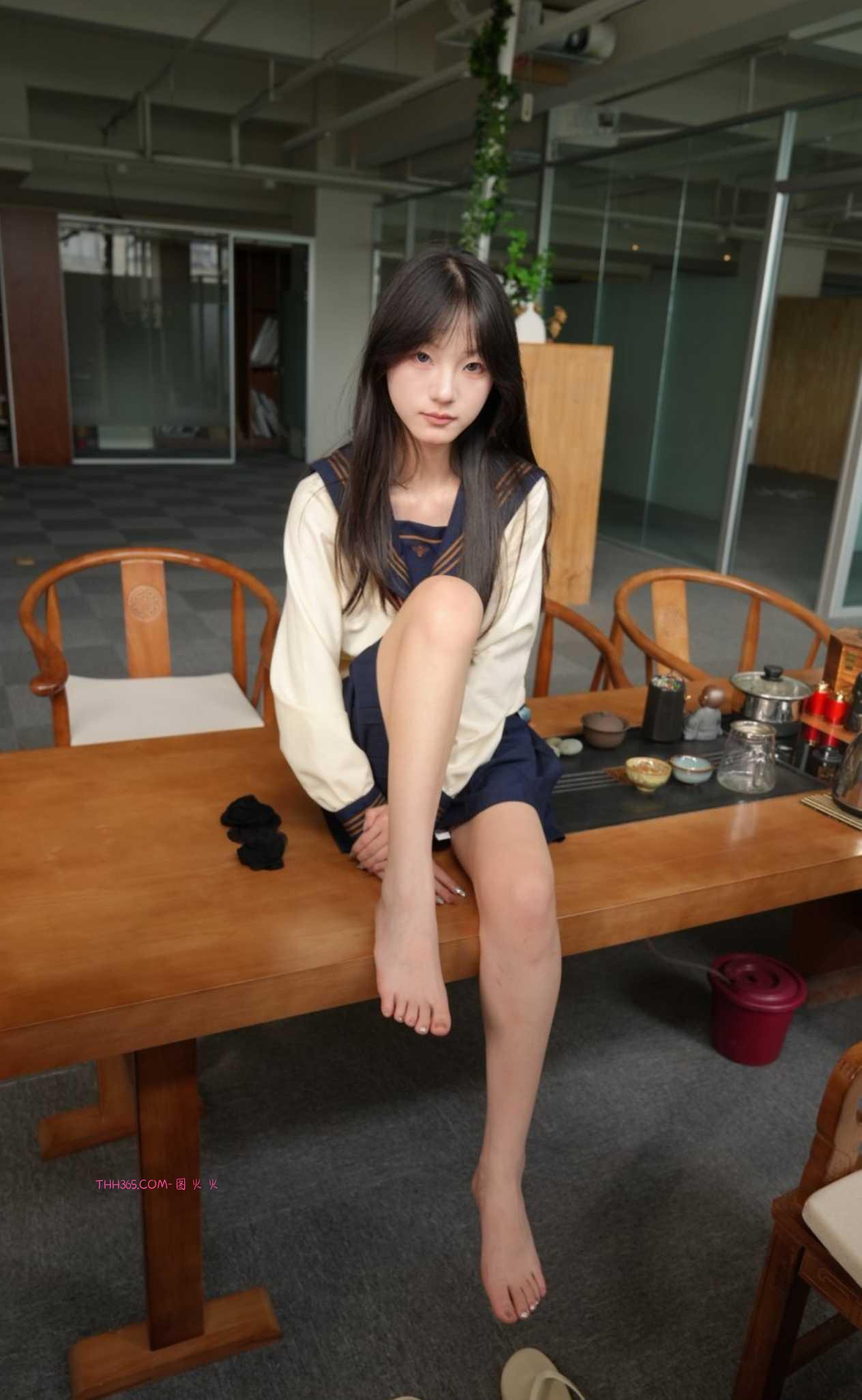 青柠印画-110阿慌 黑丝JK喝茶[124P/2V/3.73G]插图5