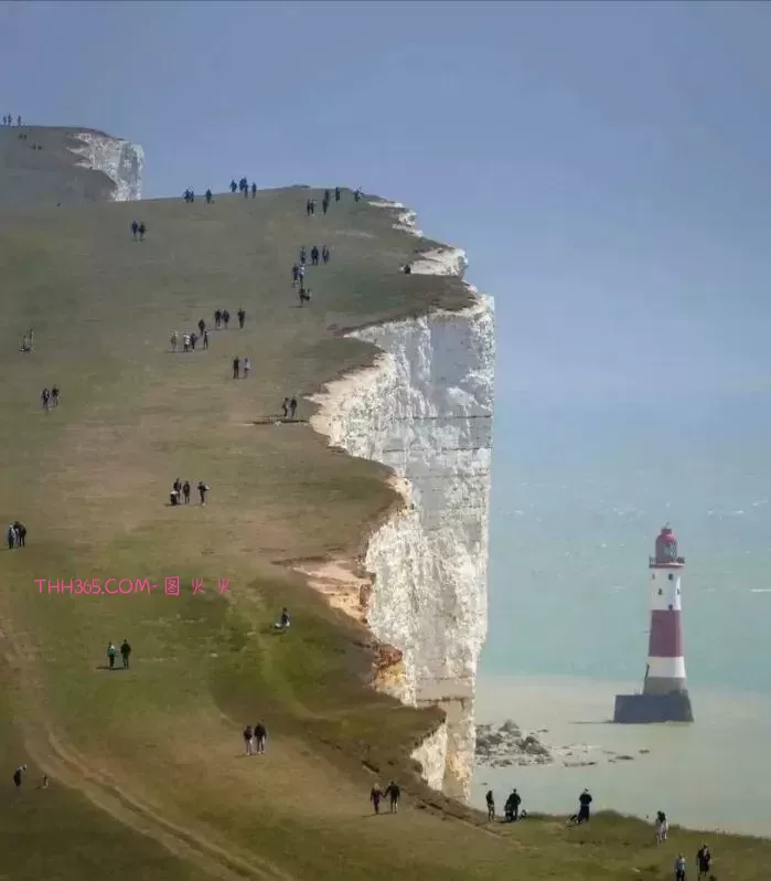 这18个巨物你见过吗?从火星峡谷到海上巨船,每个都很大插图4 这18个巨物你见过吗?从火星峡谷到海上巨船,每个都很大插图4